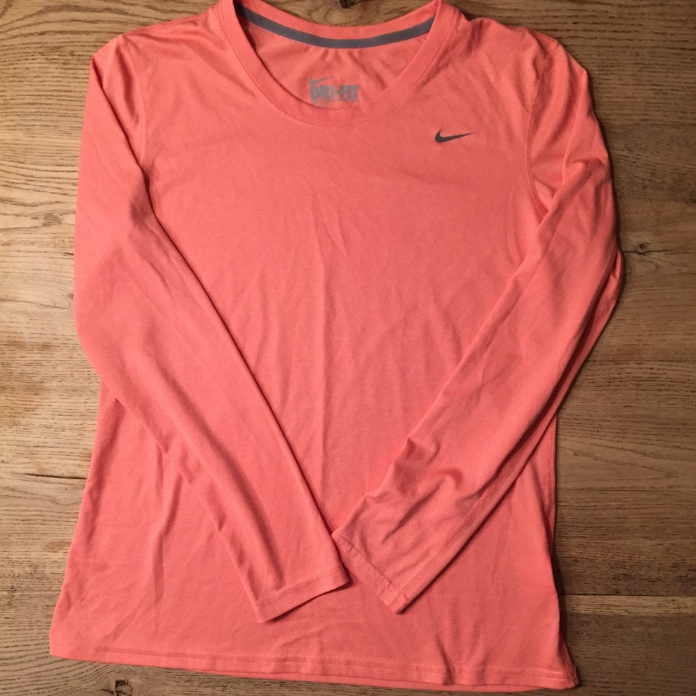 NIKE DRI FIT LONG SLEEVE TOP